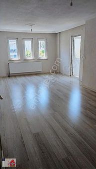 Adalet Mahallesinde Kiralik 2+1 Daire