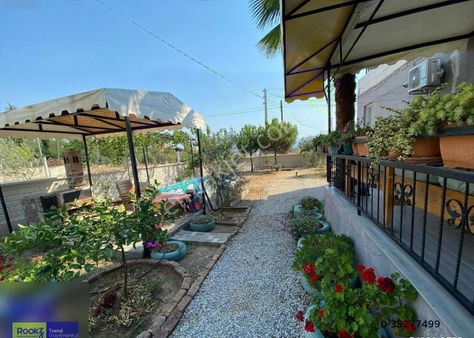 Muğlada Kısmi Göl Manzaralı Müstakil Bina 711 M2 Satılık Arazi