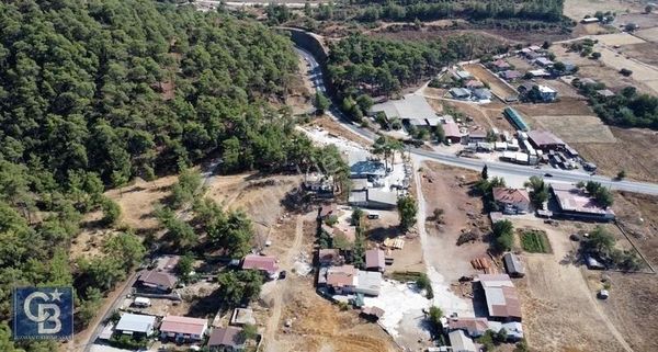 Değirmenyanı'nda 3 Adet Kayıtlı Müstakil Evi Olan Arsa