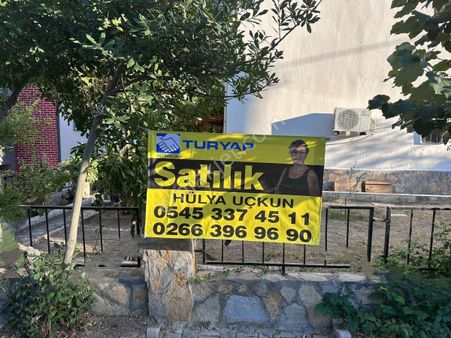 Çanakkale Küçükkuyuda Site İçinde Bahçeli Satılık Villa