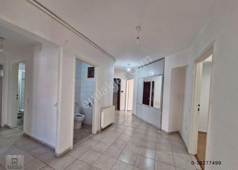 Birlik Mahallesi 472. Sokak Üzerinde Satılık Kupon 3+1 Daire "kaçmaz" .........