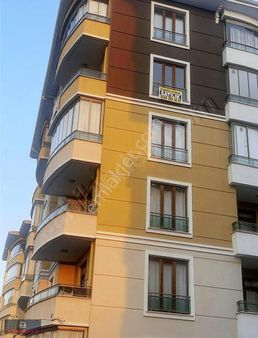 Akkent Sitelerinde 2+1 Arakat Geniş Daire