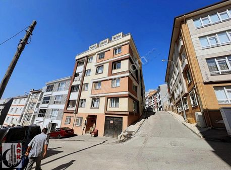 Ark Life'dan Yıldıztepe Mah.ali Çetinkaya Cad.yakını 2+1 Daire