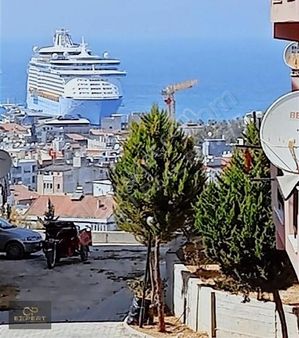 Kuşadası Merkezde Satılık 2+1 Daire