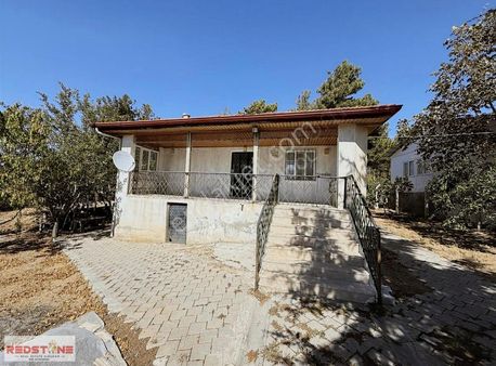 Redstone İdol Gayrimenkul'den Honaz Aydınlar Satılık Ev Ve Arsa