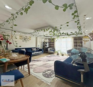 Bahçeşehire Komşu Dev Daire 3+1 155 M2 4300000 Tl