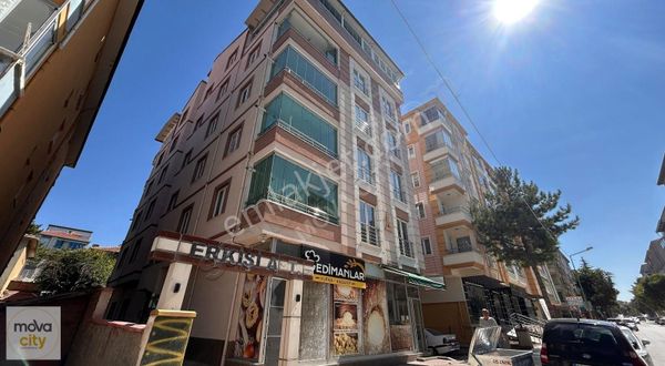 Şenyurt Caddesin De Dubleks 5+1 Lüks Satılık Daire