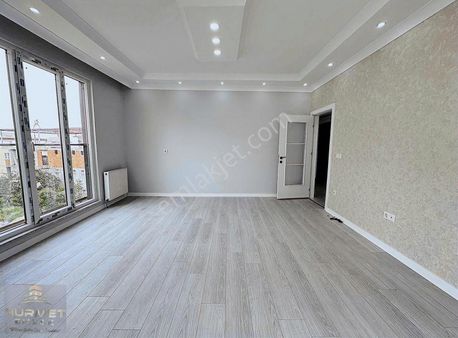 Bağlarbaşı Mah. 2+1 95m² Sıfır Lüks Arakat