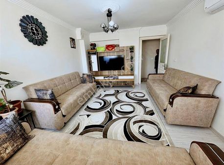 Aytaç Emlak'tan Cadde Üstünde Mevkii Konumda Satılık 3+1 Daire