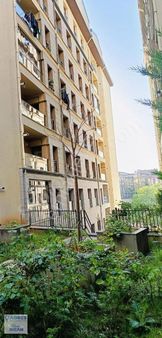 Kağıthane Yahya Kemal Toki Konutların'da 3+1 Satılık Daire