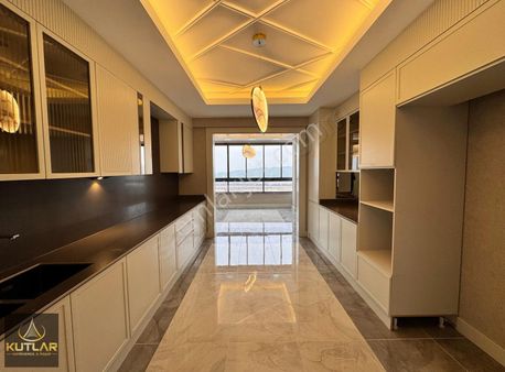 Kutlar'dan Yamaçtepe Mah Satılık Ultra Lüx 4+1 Daireler..