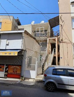 Gaziemir Aktepe Merkezde 2+1. 90m2 3. Kat Kiralık Daire