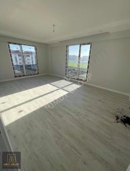 Silivri Mimarsinan Mah. Site İçinde Kullanışlı Uygun Daire