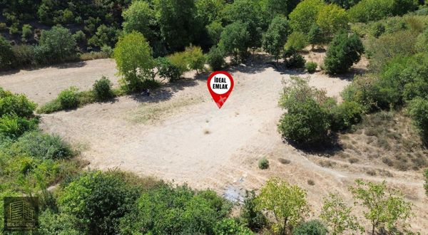 Biga, Kozçeşme Köyü'nde 2.150 M2 Hobi Bahçesi Sizi Bekliyor!!!