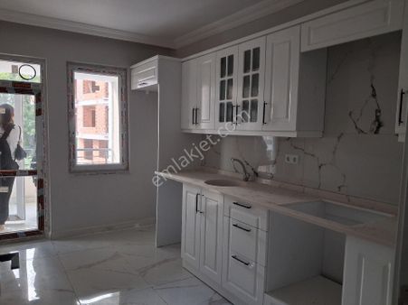 Çığır Emlak İsaklı Mah 3+1 145 Metre Gençlik Cadeye Yakın Sıfır