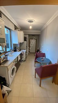 Bahçelievler Mahallesi'nde Balkan Caddesi Üstü Kiralık Asansörlü Ayrı Mutfaklı Daire