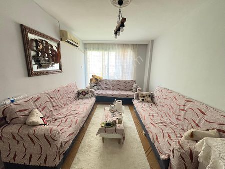 Prestij'den Palmiye'de Ayrı Mutfak Geniş Oturumlu 2+1 Daire