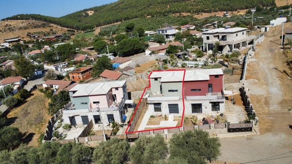Remax Arma'dan Taşkesik Mah Satılık 3+1 Sıfır Villa