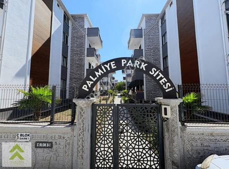 Yazlık Mh.'de Palmiye Park Sitesinde 2+1 Yüksek Giriş Daire