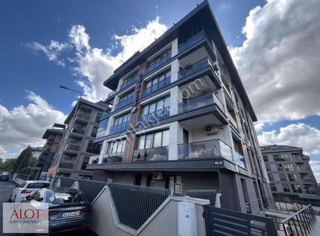 Küçüksu Mahallesinde Kiralık 1+1 Daire