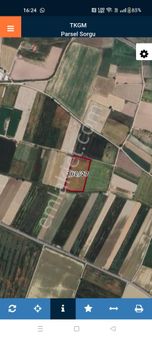 Foça Gerenköyde Satılık Tarla