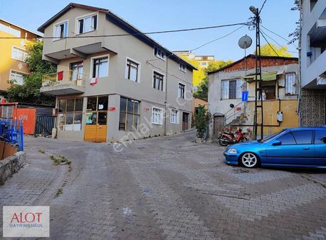 Üsküdar Mehmet Akif Ersoy Da Müstakil Konut