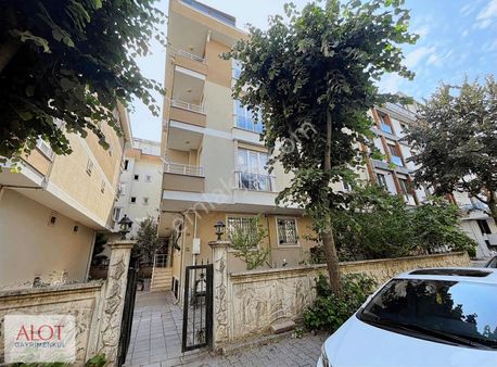 Sancaktepe Osmangazi Mah Satılık Ters Dubleks Daire