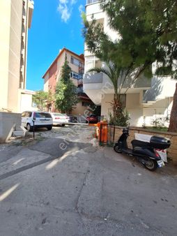 Ck'dan Göztepe Marmaray'3dakika Ön Cephe Kat'da Tek