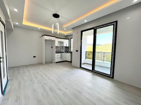 Yükselden Zeytinlide Emsalsiz Teras Manzarasıyla 2+1 Lüks Dublex