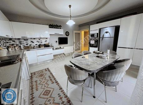 Mahabad Bulvarında Kiralık 4+1 Daire