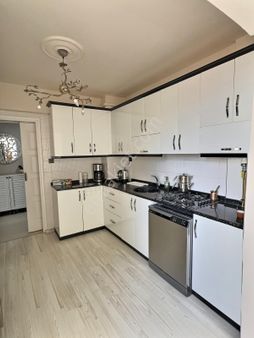 Kuşadası Cumhuriyet Mah Satılık 3+1 Daire