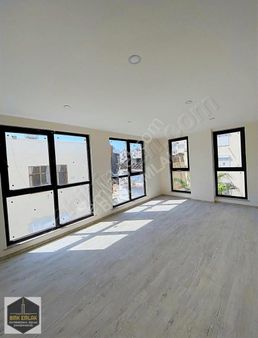 Bmk'dan Kumluca'nın Kalbinde Sıfır Kiralık 2+1 Ofis