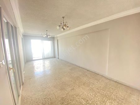 Prestij'den Pirireis'te Asansörlü Cadde Üzeri 3+1 Daire