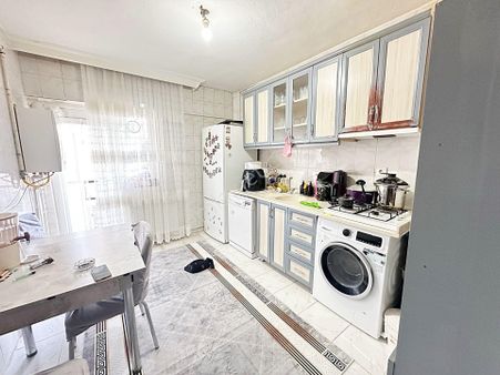 Keçiören'de Ana Cad Üzerinde Ankara Manzaralı Ara Kat Daire !!!