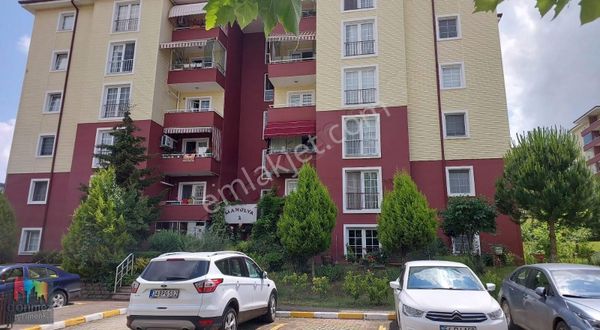 Korucuk Baytur Sts Manolya Blokta Kiralık Ara Kat 3+1 Daire