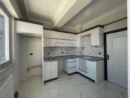 Güvenay – Çorum Gülabibey Mahellesi Kapaklı' Da Satılık 3+1 Daire