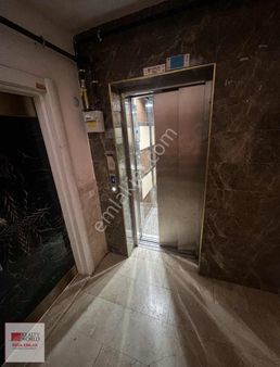 Riga'dan Satılık Şafak Mah 4+1 150 M2 Aansörlü Daire