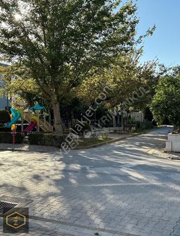 Zeybek Emlaktan Kurtuluş Mh.park Civarı Dairemiz Satılıktır