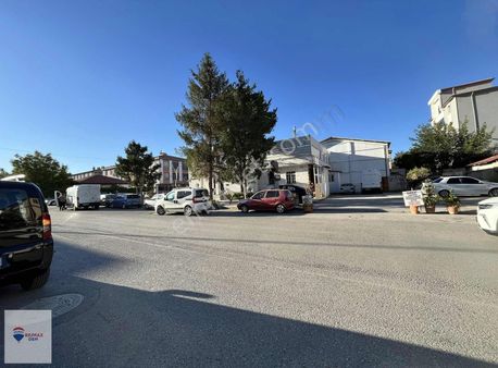 Remax Dem'den Kızılay Mahallesinde Cadde Üzerinde Kiralık Dükkan