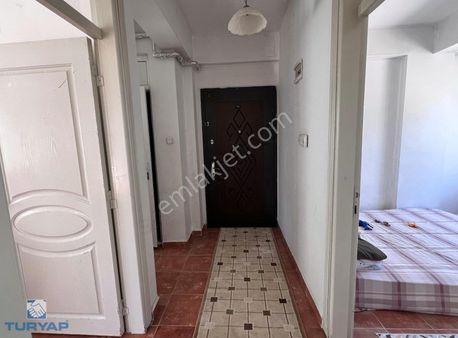 Binevler Turyaptan Yenişehir Mahallesinde Satılık 2+1 Daire
