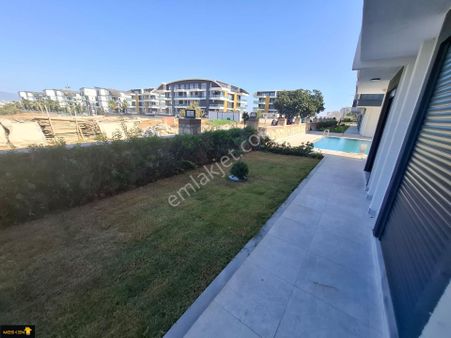 Didim Altınkum'da Plaja 400 Metre, Müstakil Bahçeli 2+1 Daire