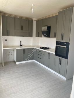 Anadolu'dan Soma Atatürk Caddesi Üzerinde Tadilatlı Sıcak Sulu Daire