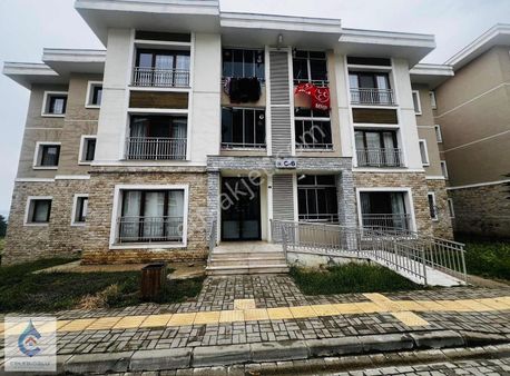 Dilovası Köseler Toki Konutlarında Satılık 3+1 Daire