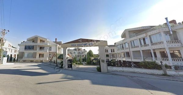 Havzan'a Ve Meram Araştırma Hastanesi'ne Yakın 5+1 Satılık Villa