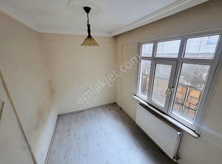 Bayrampaşa Yenidoğan Mahallesi Kiralık Daire