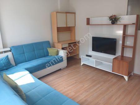 Eskişehir Hayriye Mah. Çarşıya Yakın Kiralık Eşyalı 1+1 Daire