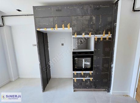 Shu 09'da Kiralık 3+1 Ara Kat Köşe Tip Geniş Ferah Daire