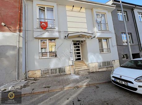 Sarılar Gm' Den Büyükdere Mah Eşyalı Kiralık 1+1 Geniş Daire