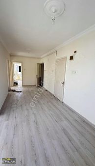 Çanakkale Merkez İsmetpaşa Mahallesinde Geniş Kiralık 2+1 Daire