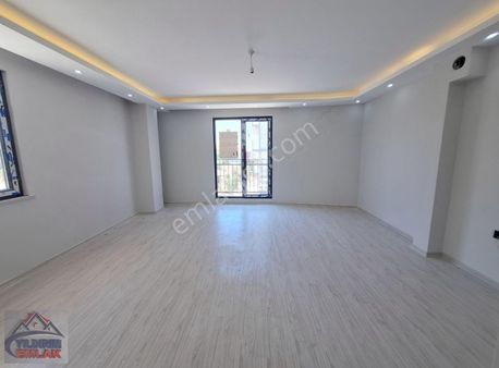 Yıldırım Emlaktan Akse Mah. 2+1 Daire Yerden Isıtmalı Asansörlü